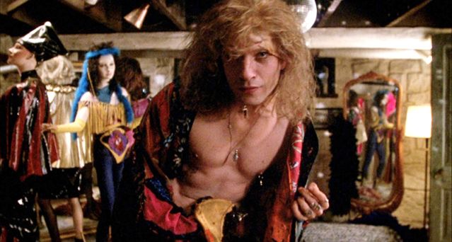 Buffalo Bill from the Goodbye Horses scene described in the article